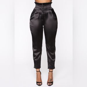Fashion Nova Ain’t No Doubt About It Pants L NWT